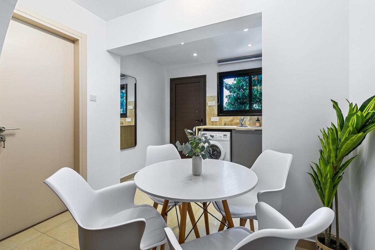 Apartament Orange Tree Studio, Just Steps From The Sea *